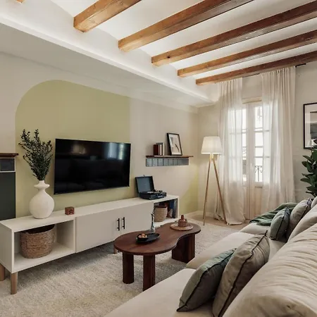 Izmit - 2 Bedrooms And Balcony In Sant Pere Apartment *