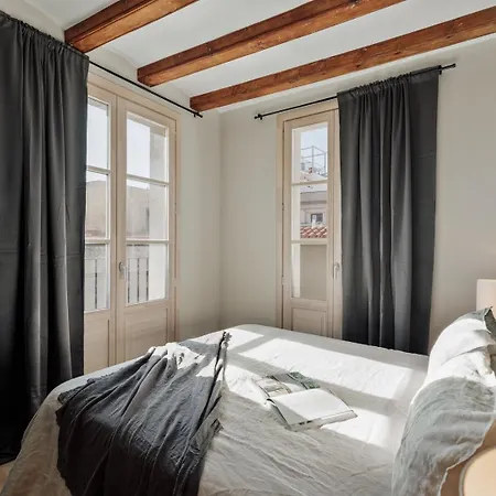 Izmit - 2 Bedrooms And Balcony In Sant Pere *