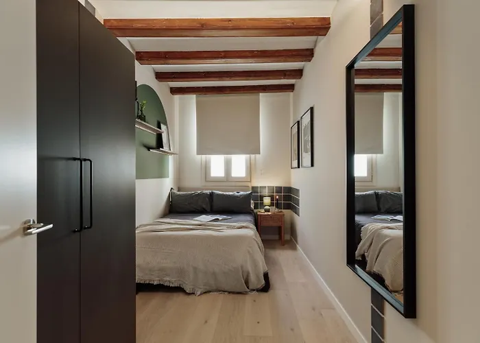 Izmit - 2 Bedrooms And Balcony In Sant Pere Barcelone