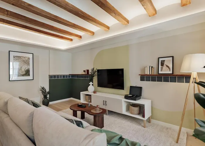 Izmit - 2 Bedrooms And Balcony In Sant Pere Appartement